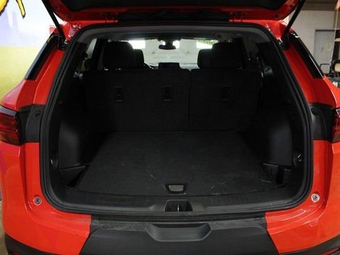 Certified 2025 Chevrolet Blazer LT image 5