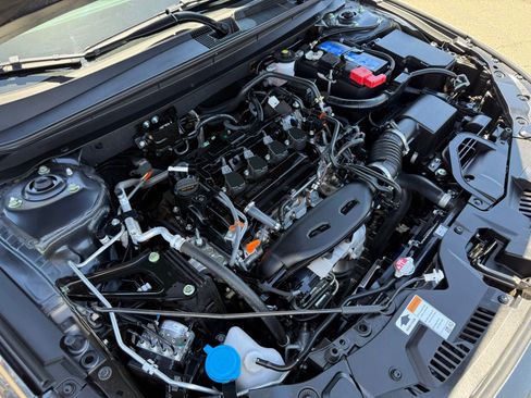 Used 2025 Honda Accord SE image 40