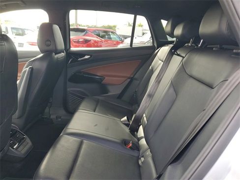 Used 2021 Volkswagen ID.4 Pro S w/ Gradient Package image 18
