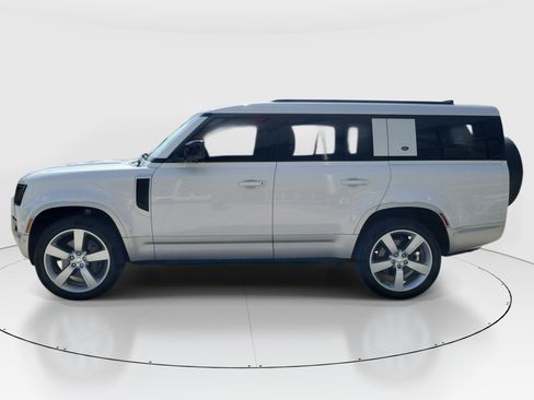 Used 2023 Land Rover Defender 130 First Edition AWD/4WD image 4