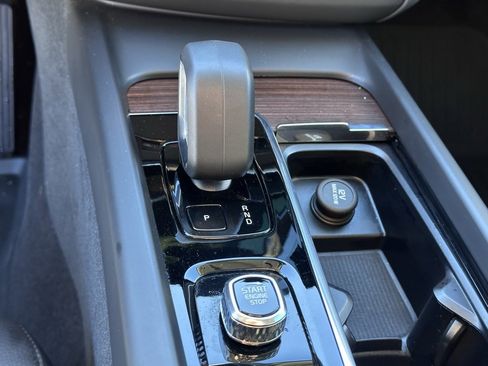 Used 2023 Volvo XC60 B5 Plus w/ Climate Package image 16