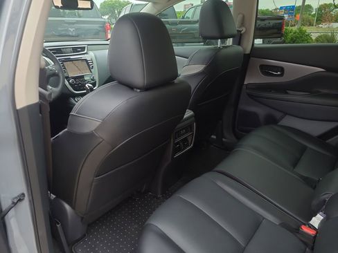 Certified 2024 Nissan Murano SL FWD image 11