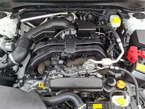 Used 2025 Subaru Forester Premium image 28