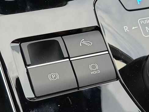 Certified 2023 Subaru Solterra AWD image 22