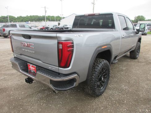 New 2026 GMC Sierra 2500 SLT w/ SLT Convenience Package AWD/4WD image 5