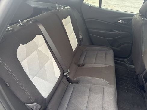 Used 2024 Chevrolet Trax RS w/ Driver Confidence Package image 35