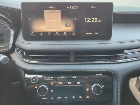 Used 2023 INFINITI QX60 Pure image 16