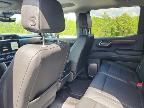 Certified 2025 GMC Sierra 1500 Denali w/ Denali Reserve Package AWD/4WD image 14