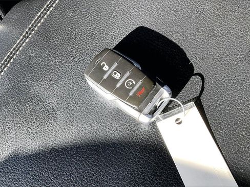 Used 2019 RAM 1500 Laramie w/ Trailer Tow Group image 12