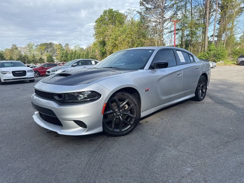 Used 2023 Dodge Charger R/T w/ Blacktop Package image 1