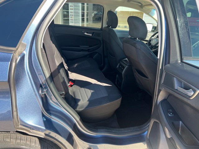 Used 2019 Ford Edge SE FWD image 29