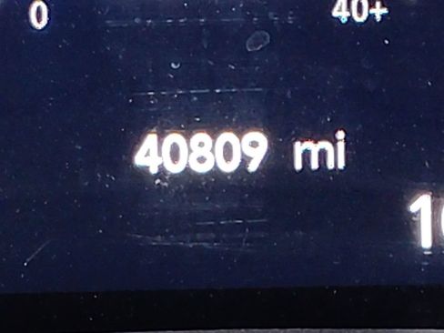 Used 2021 Chrysler Pacifica Limited w/ Premium & Safety Sphere Group AWD/4WD image 37