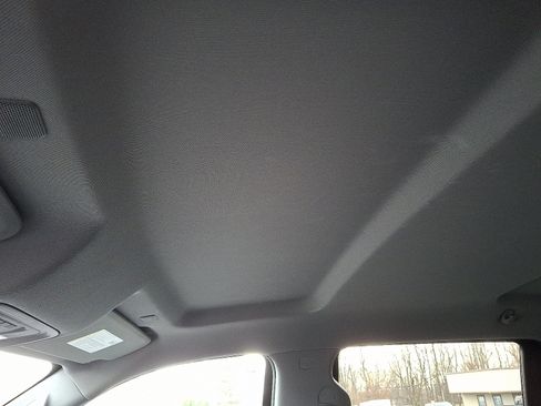 Used 2019 GMC Sierra 1500 SLT image 21