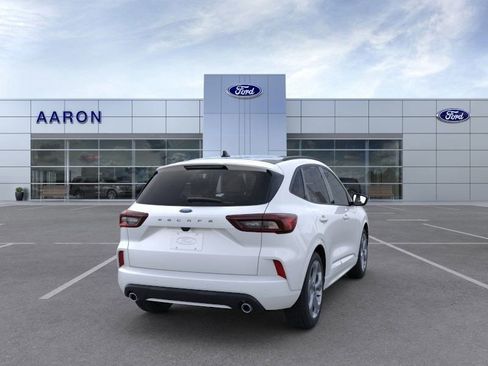 Used 2024 Ford Escape ST-Line w/ Tech Pack #1 image 8