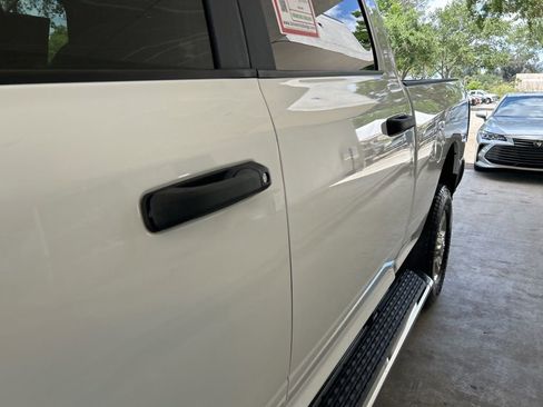 Used 2025 RAM 2500 Big Horn AWD/4WD image 18