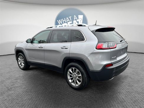 Used 2021 Jeep Cherokee Latitude Lux w/ Comfort/Convenience Group image 6