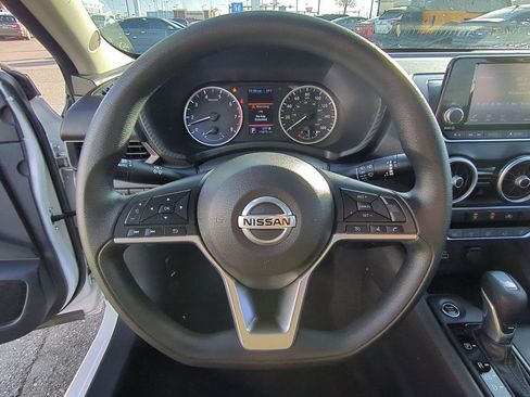Used 2023 Nissan Sentra S image 18