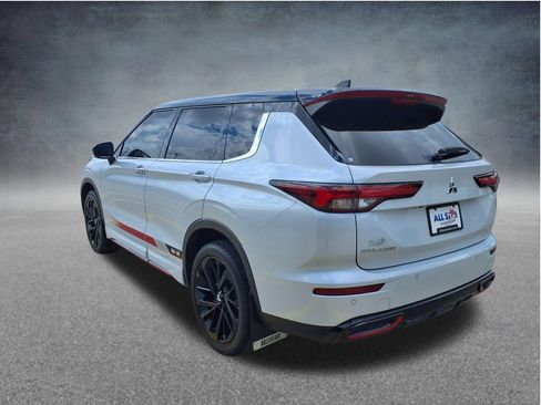 Used 2023 Mitsubishi Outlander Ralliart AWD/4WD image 12