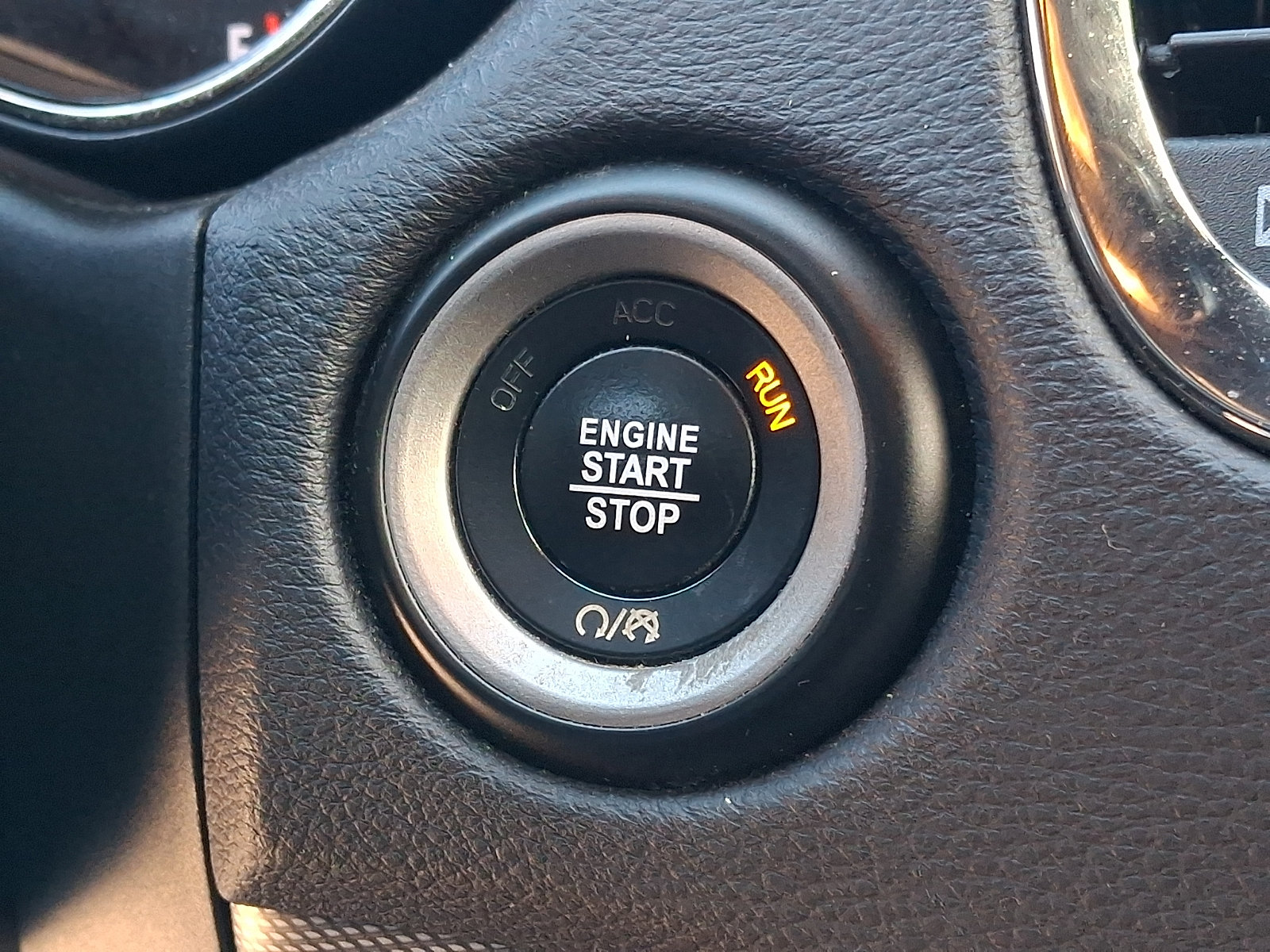 Used 2020 Dodge Durango R/T AWD/4WD image 23