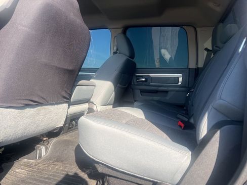 Used 2019 RAM 1500 Big Horn AWD/4WD image 11