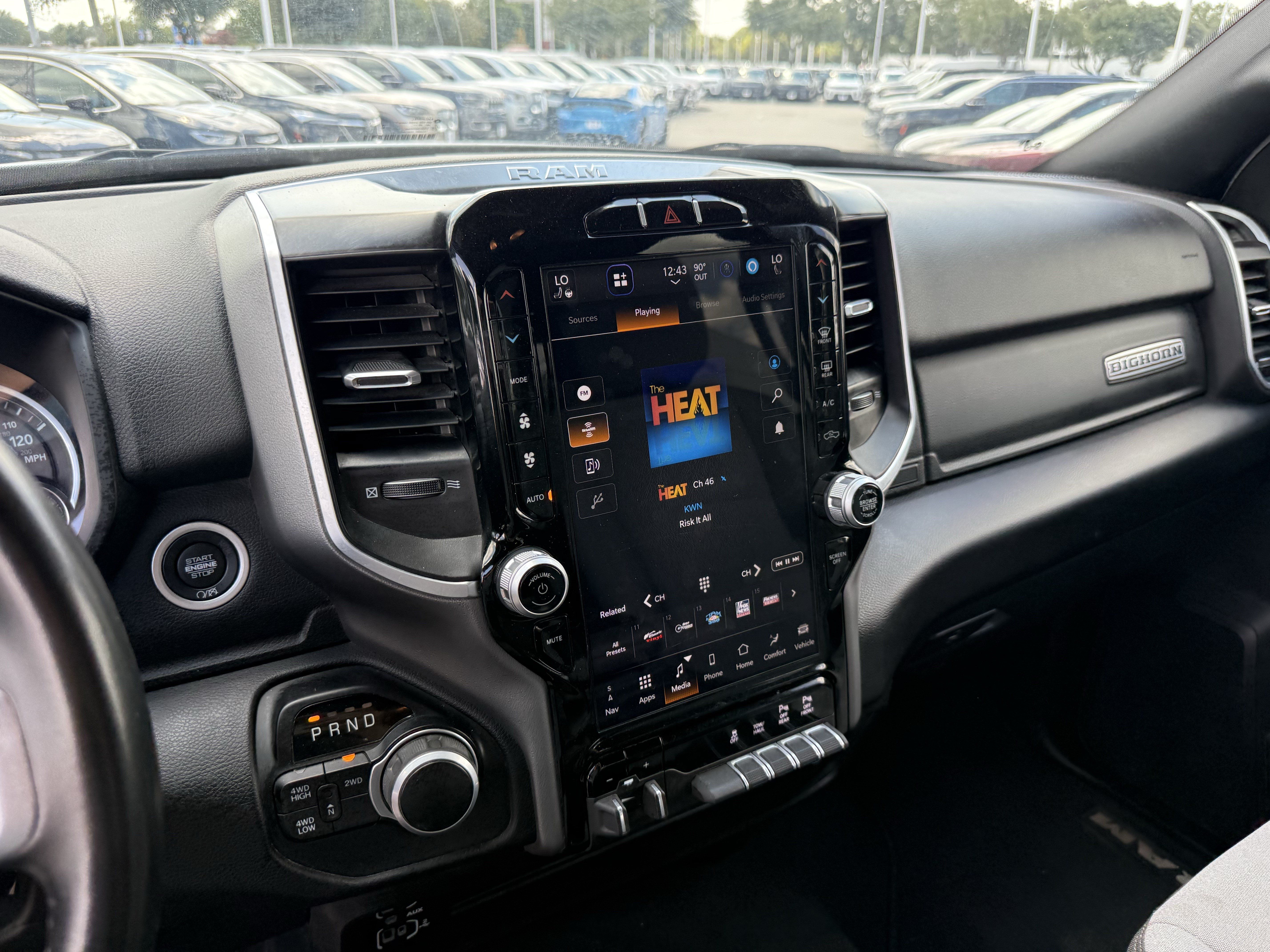 Used 2024 RAM 2500 Big Horn w/ Level 2 Equipment Group AWD/4WD image 19