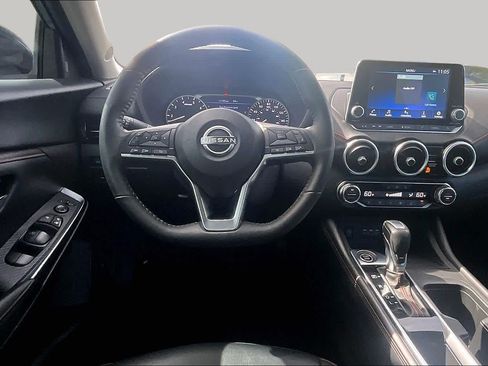 Used 2024 Nissan Sentra SR w/ SR Premium Package FWD image 6