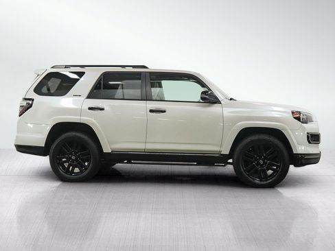 Used 2019 Toyota 4Runner Limited AWD/4WD image 6