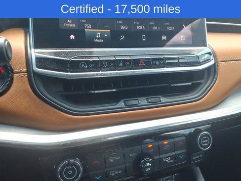 Certified 2024 Jeep Compass Limited AWD/4WD image 16
