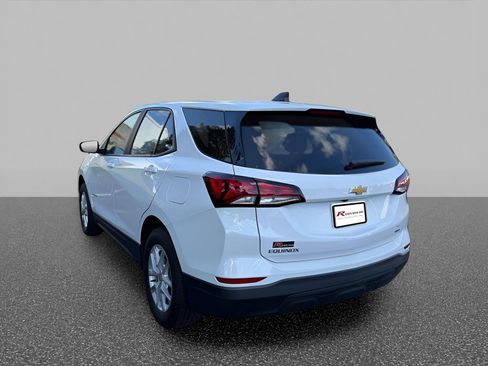 Certified 2023 Chevrolet Equinox LS w/ LS Convenience Package AWD/4WD image 5