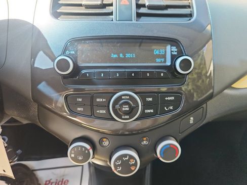 Used 2014 Chevrolet Spark LS FWD image 15