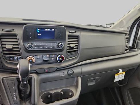 New 2025 Ford Transit 250 148 Medium Roof image 14