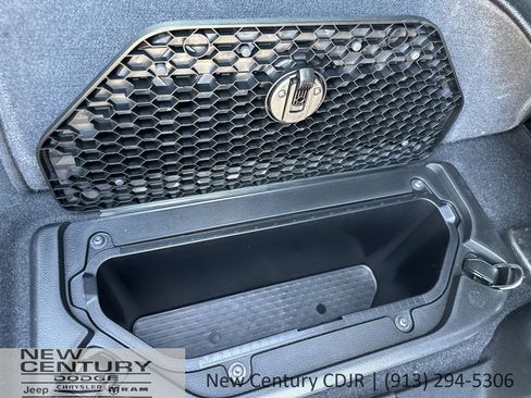 New 2026 RAM 1500 Express image 16