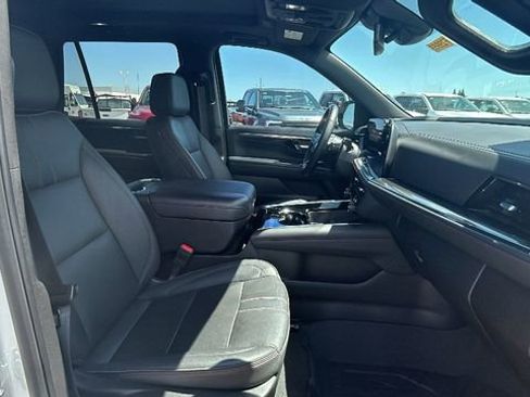 Used 2025 Chevrolet Tahoe RST w/ RST Capability Package AWD/4WD image 11