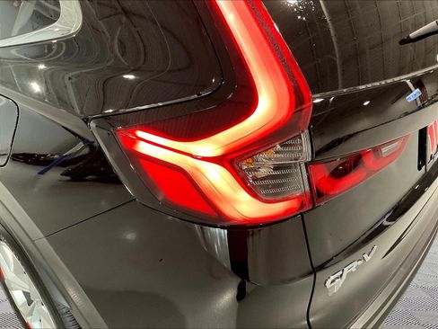 Used 2025 Honda CR-V LX image 23