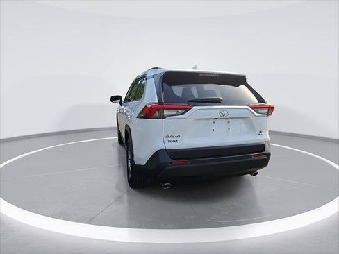 Certified 2025 Toyota RAV4 XLE w/ Convenience Package AWD/4WD image 9