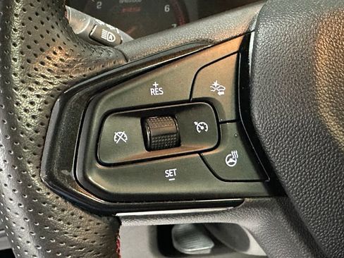 Used 2023 Chevrolet TrailBlazer RS w/ Sun and Liftgate Package image 14