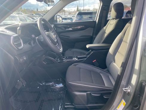 Used 2025 Chevrolet TrailBlazer LT image 24