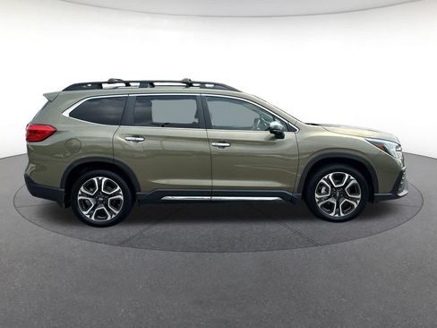 Used 2023 Subaru Ascent Touring AWD/4WD image 7