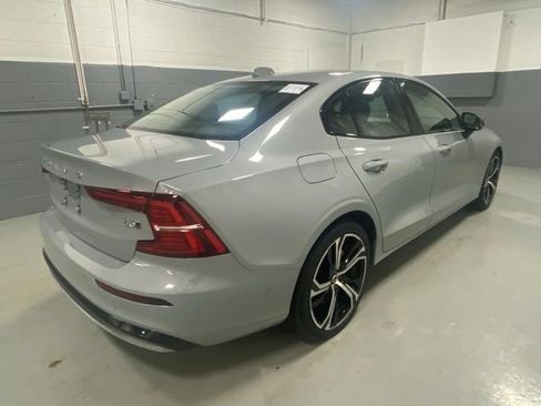 Used 2024 Volvo S60 B5 Ultimate w/ Climate Package AWD/4WD image 3