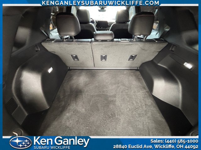 Used 2025 Chevrolet Equinox RS w/ Safety and Technology Package FWD image 22