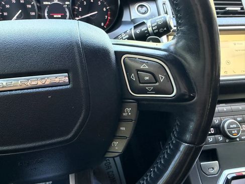 Used 2018 Land Rover Range Rover Evoque Landmark Edition image 26