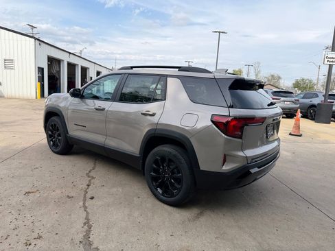 New 2026 GMC Terrain Elevation w/ Elevation Premium Package image 9