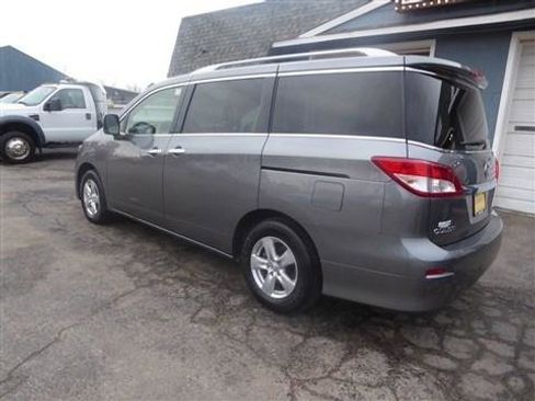 Used 2017 Nissan Quest SV image 8