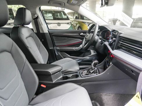New 2026 Volkswagen Jetta SEL FWD image 19