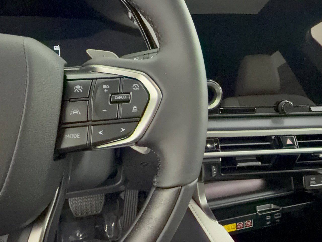 New 2026 Lexus RX 350 Premium Plus w/ Accessory Package (Z1) FWD image 19