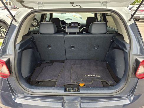 Used 2021 Hyundai Venue w/ Cargo Package FWD image 31