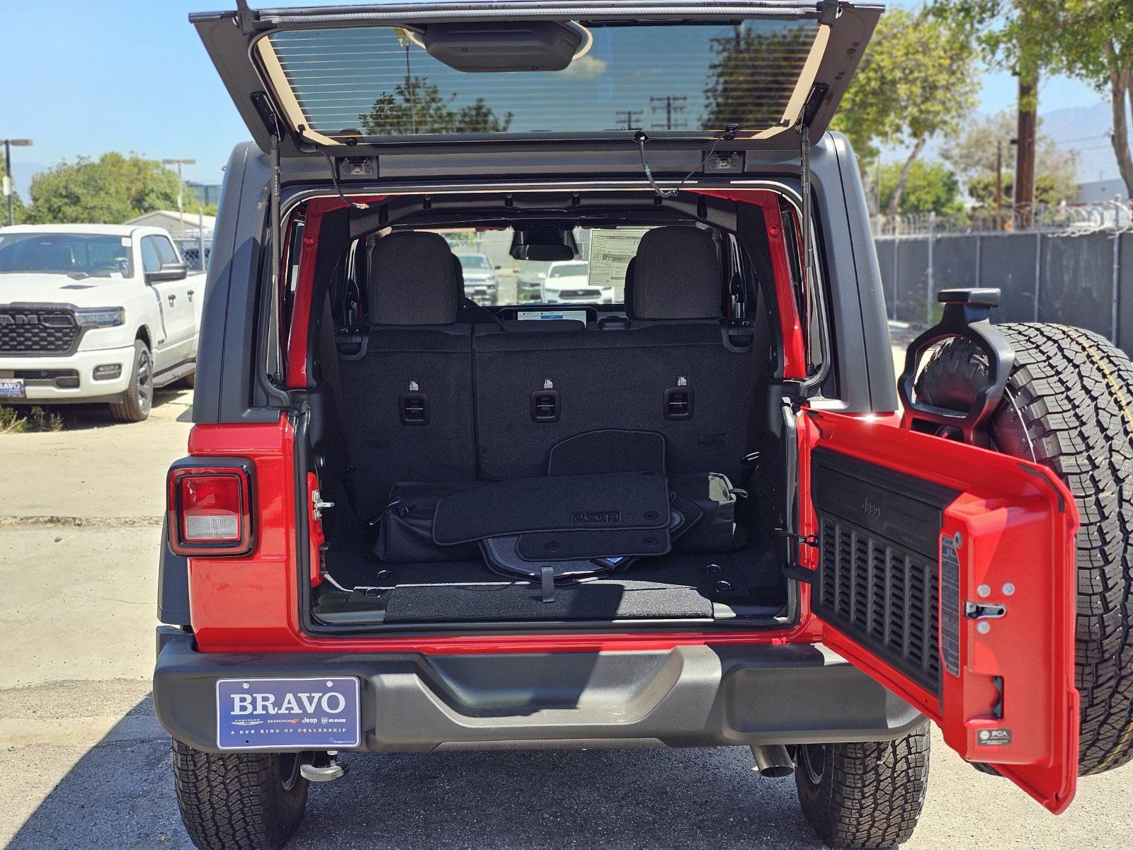 New 2026 Jeep Wrangler Unlimited Sport AWD/4WD image 7