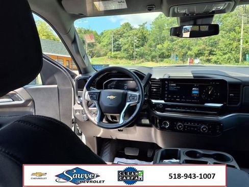 Used 2022 Chevrolet Silverado 1500 LT image 24