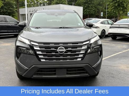 Certified 2025 Nissan Rogue S AWD/4WD image 4