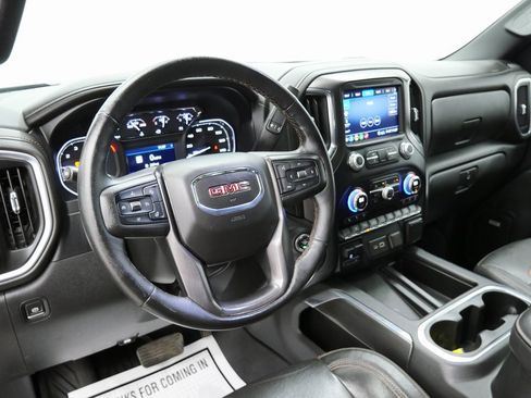 Used 2020 GMC Sierra 2500 AT4 w/ AT4 Premium Package image 13